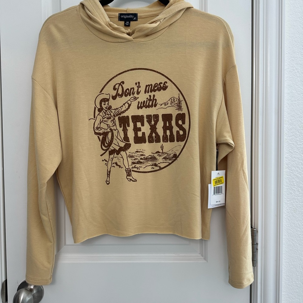 'Don't Mess with Texas' Graphic Tee